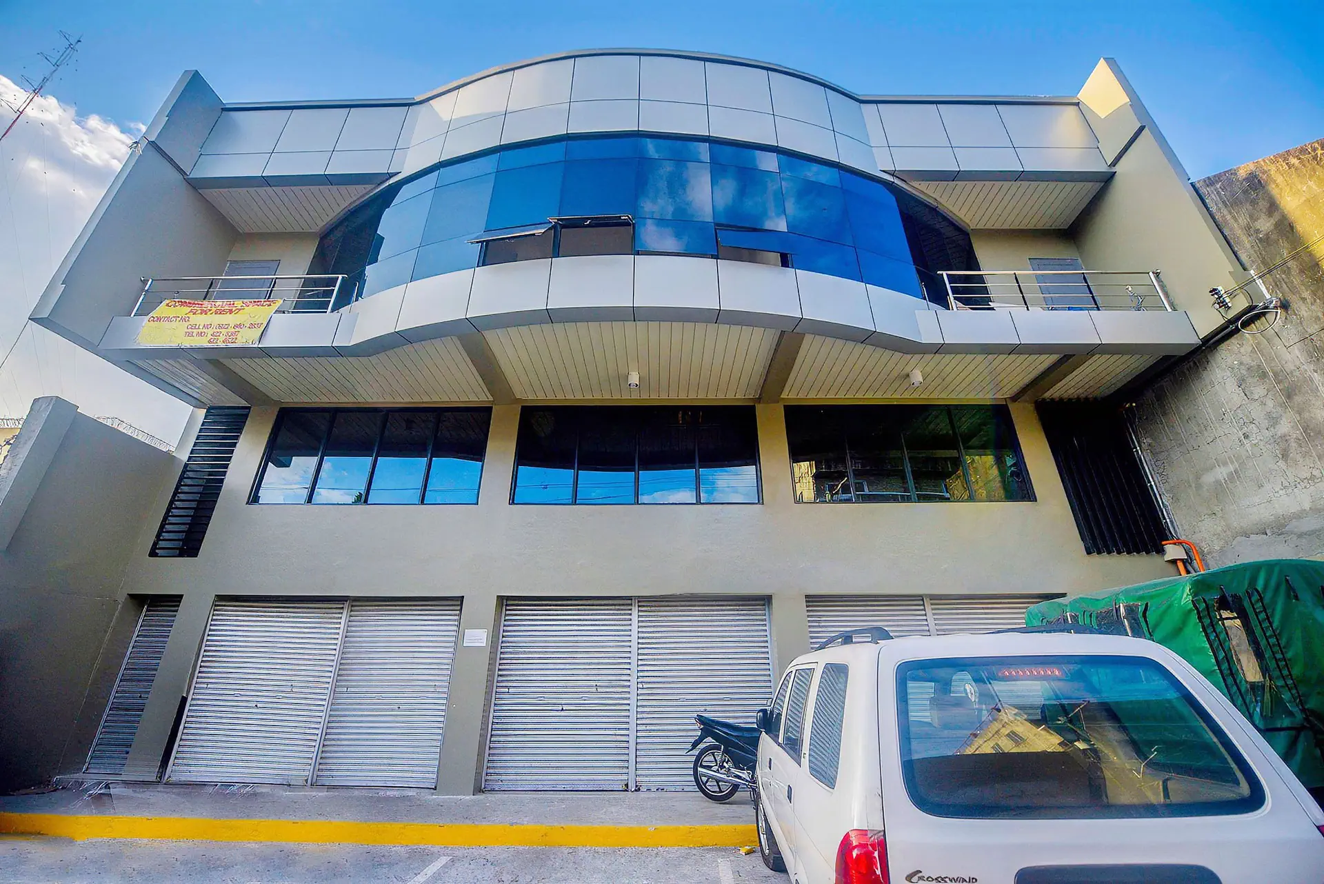 Construction of Banco Dipolog Dumaguete Branch